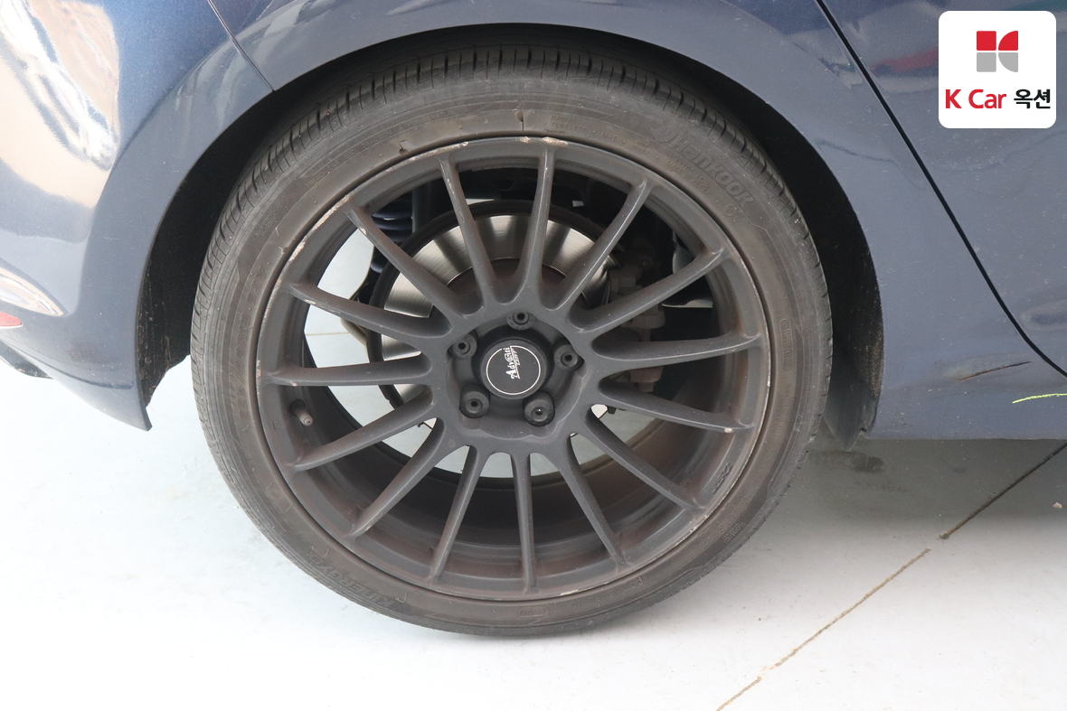 Volkswagen Golf 2015 - Image 48