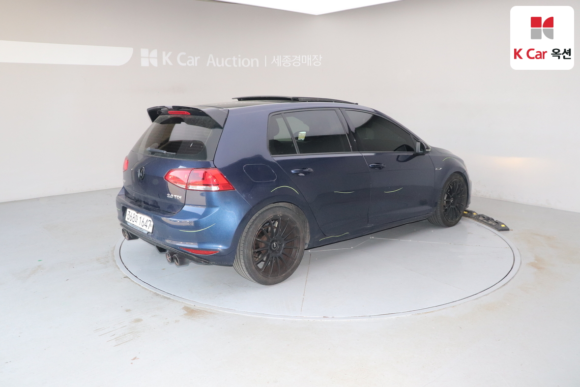 Volkswagen Golf 2015 - Image 2