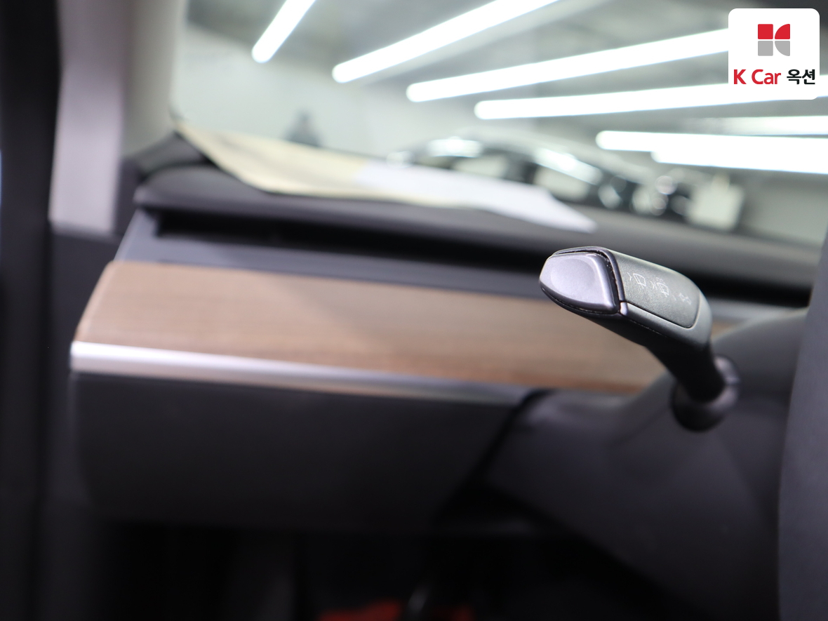 Tesla 모델 2022 - Image 9