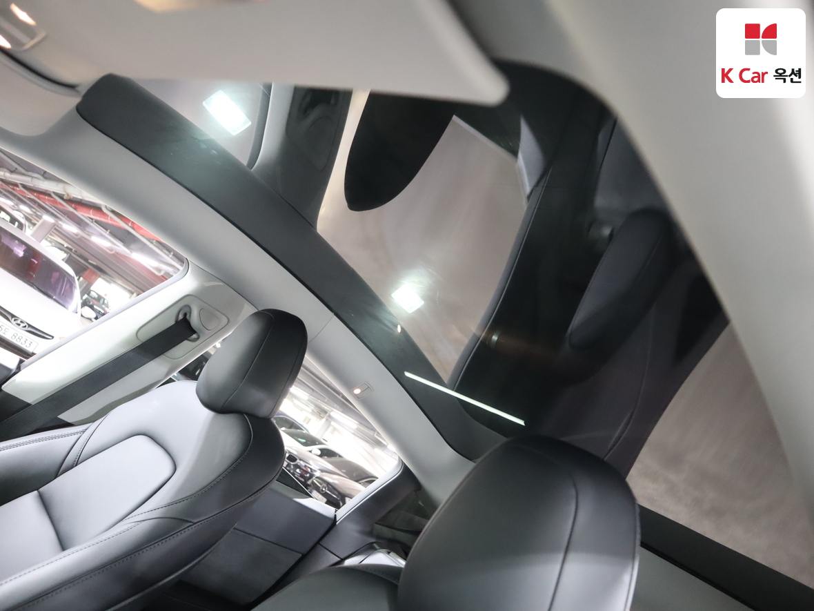 Tesla 모델 2022 - Image 19
