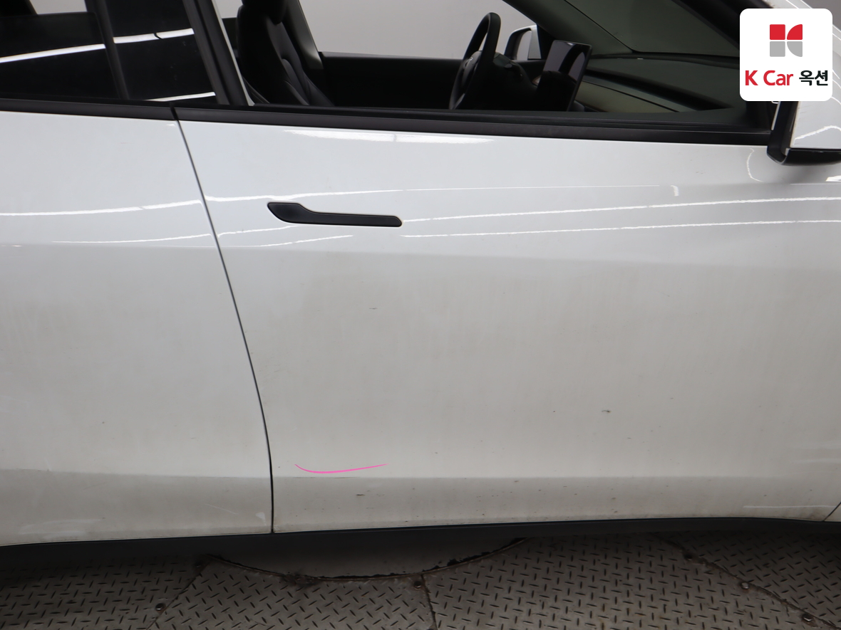 Tesla 모델 2022 - Image 41