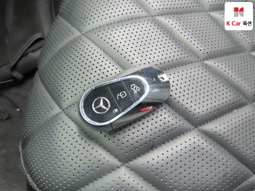 2022 - mercedes-benz s580l