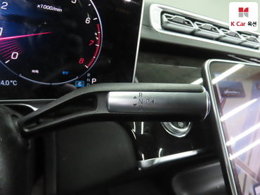 2022 - mercedes-benz s580l
