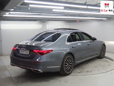 2022 - mercedes-benz s580l