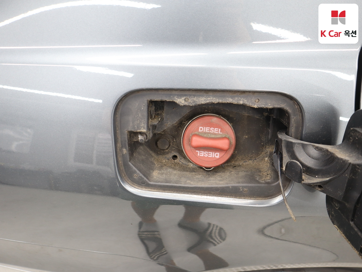 Mercedes-Benz E-Class 2016 - Image 25