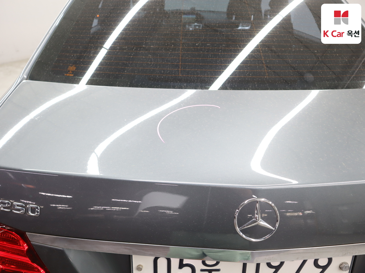 Mercedes-Benz E-Class 2016 - Image 41