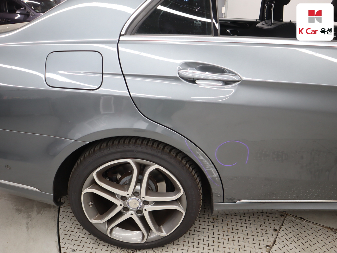 Mercedes-Benz E-Class 2016 - Image 42