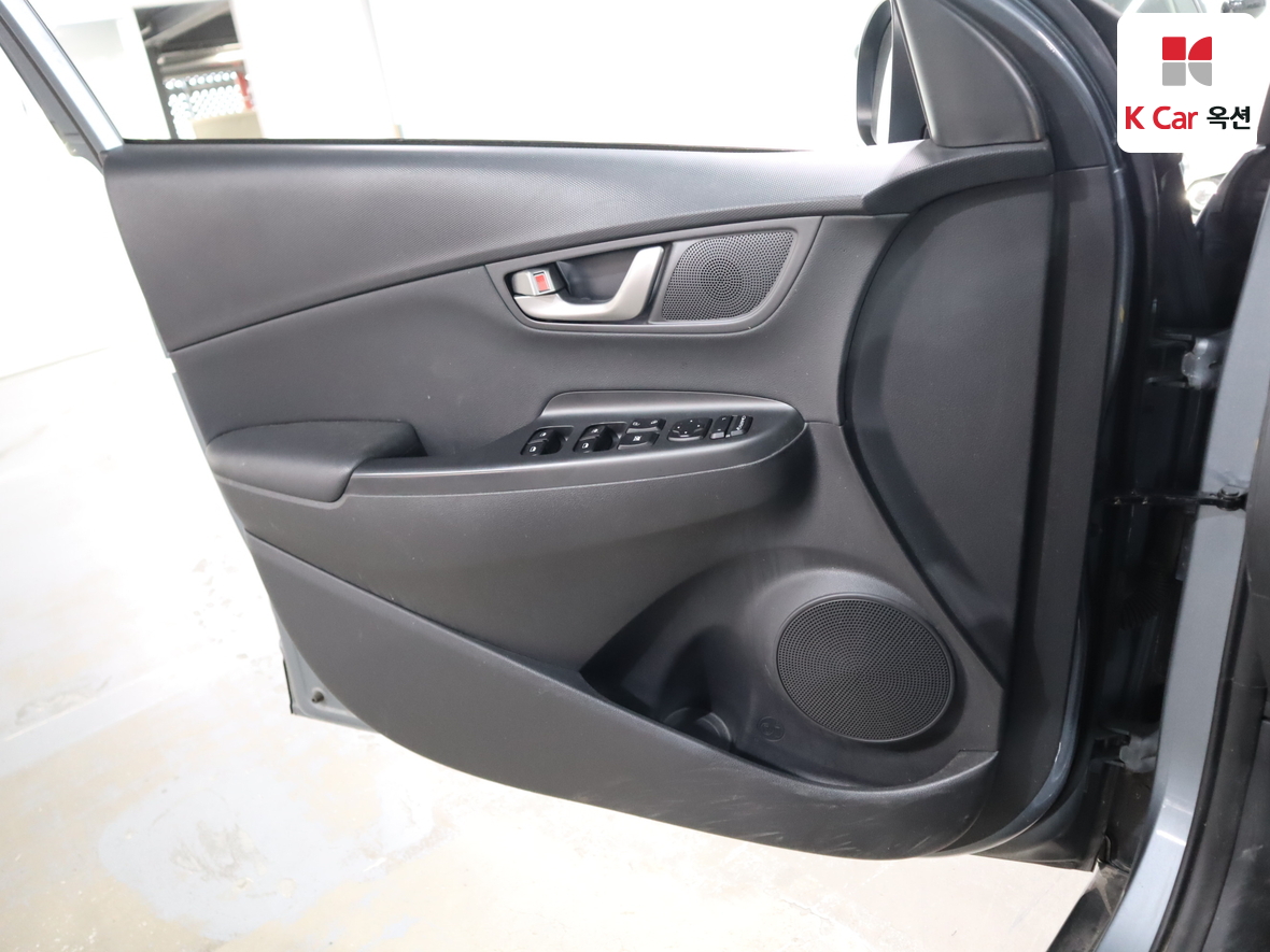 Hyundai Kona 2018 - Image 8