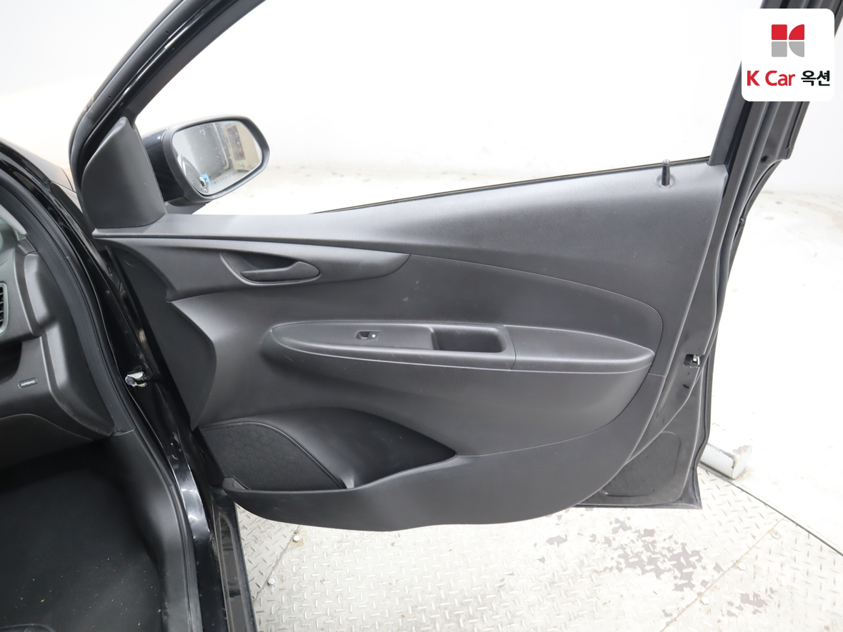 한국지엠 스파크 2019 - 이미지 30