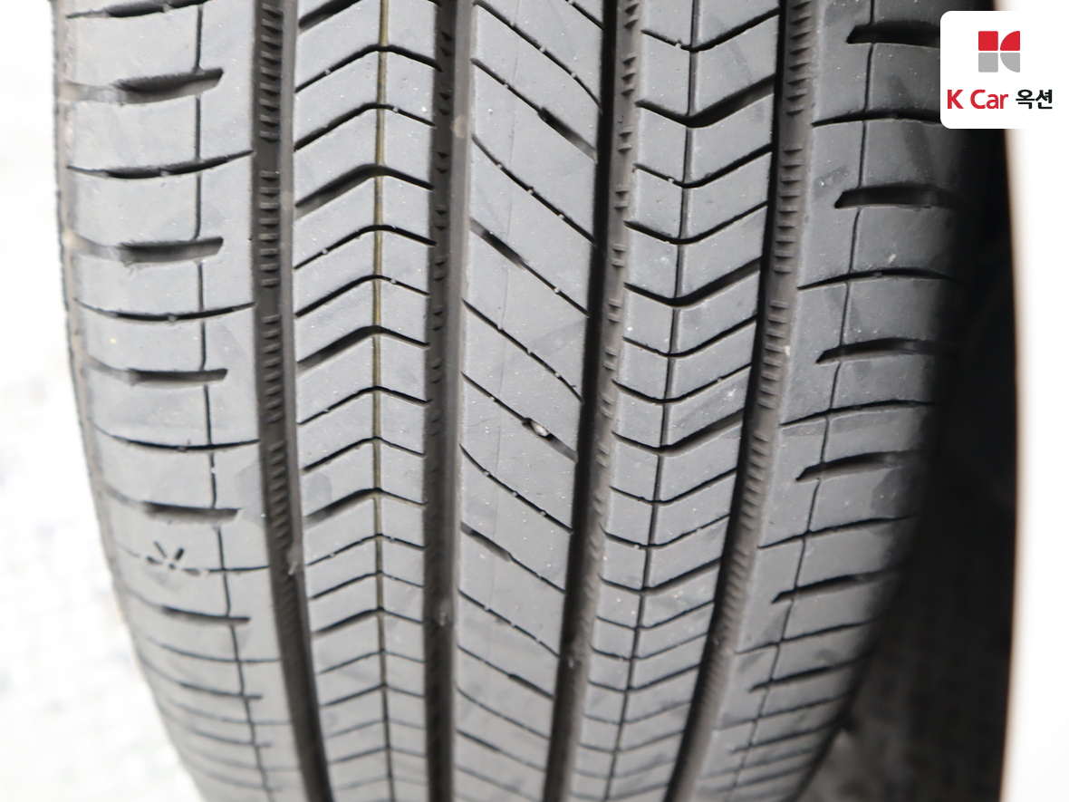 هيونداي أزيرا 2015 - صورة 34