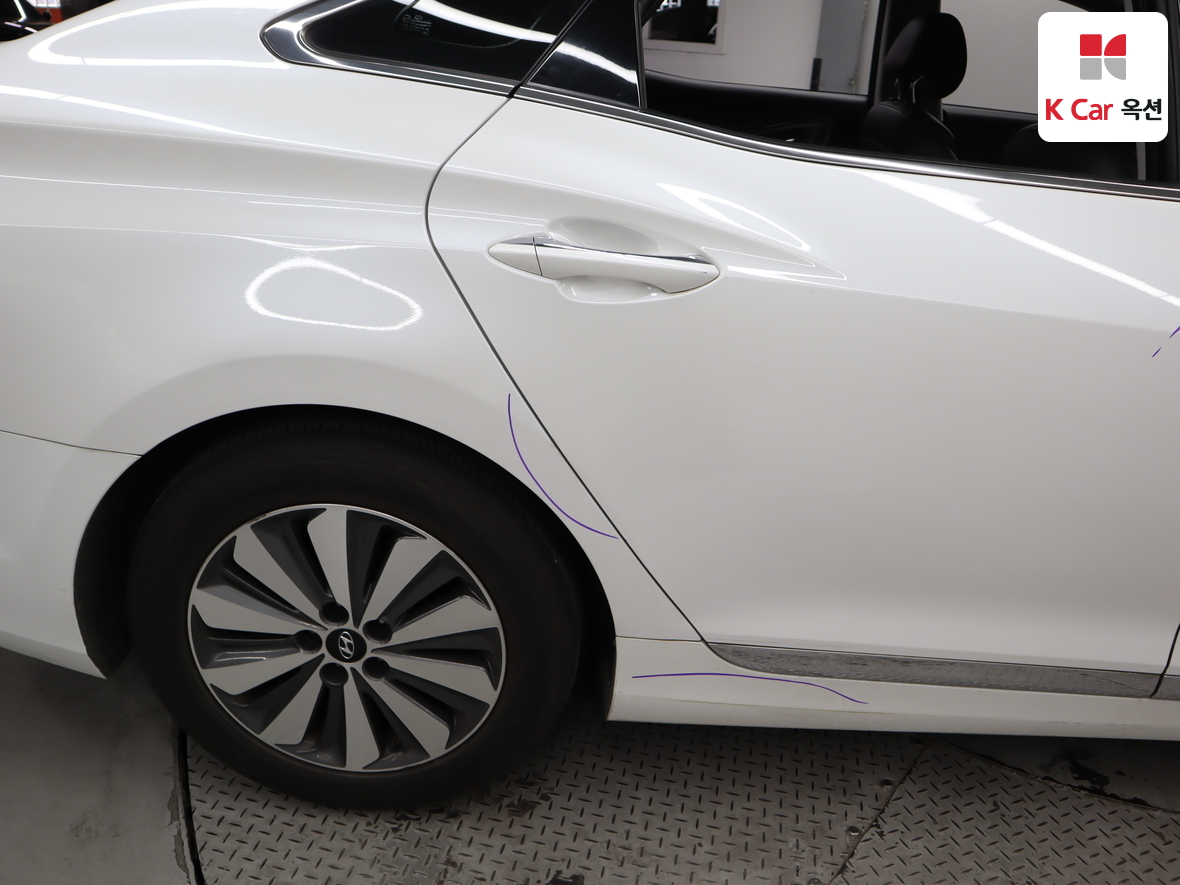 هيونداي أزيرا 2015 - صورة 43