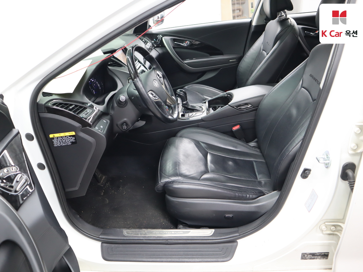 هيونداي أزيرا 2015 - صورة 19