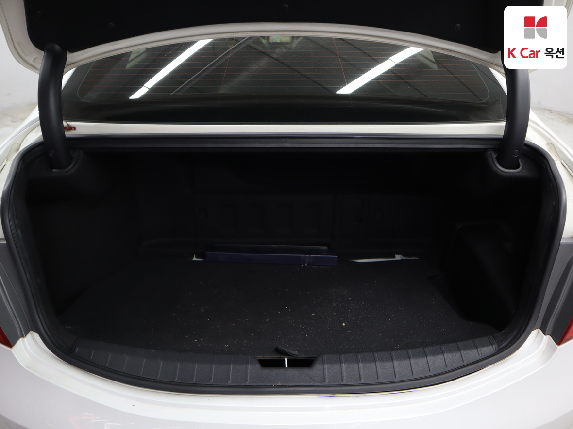 هيونداي أزيرا 2015 - صورة 28