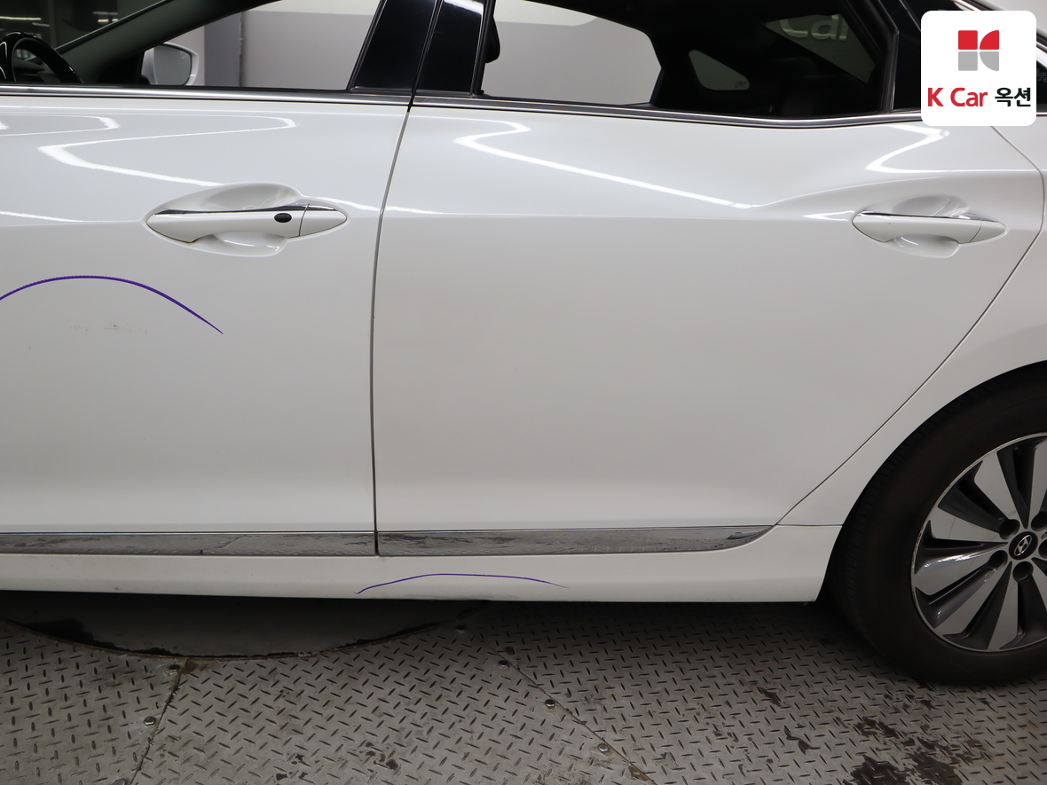 هيونداي أزيرا 2015 - صورة 47