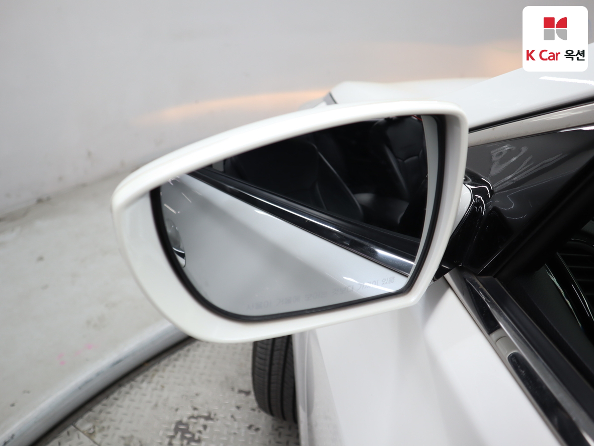 هيونداي أزيرا 2015 - صورة 22