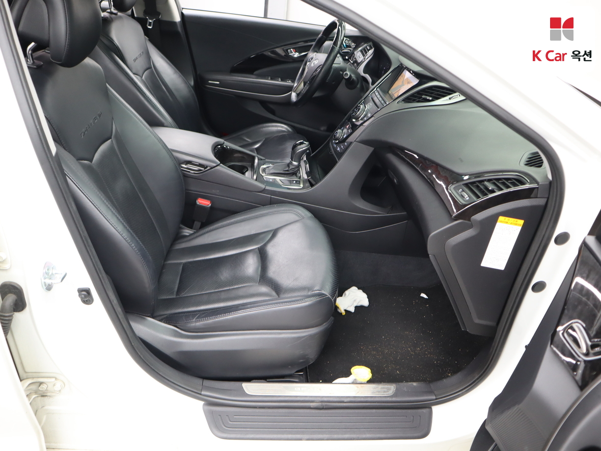 هيونداي أزيرا 2015 - صورة 32