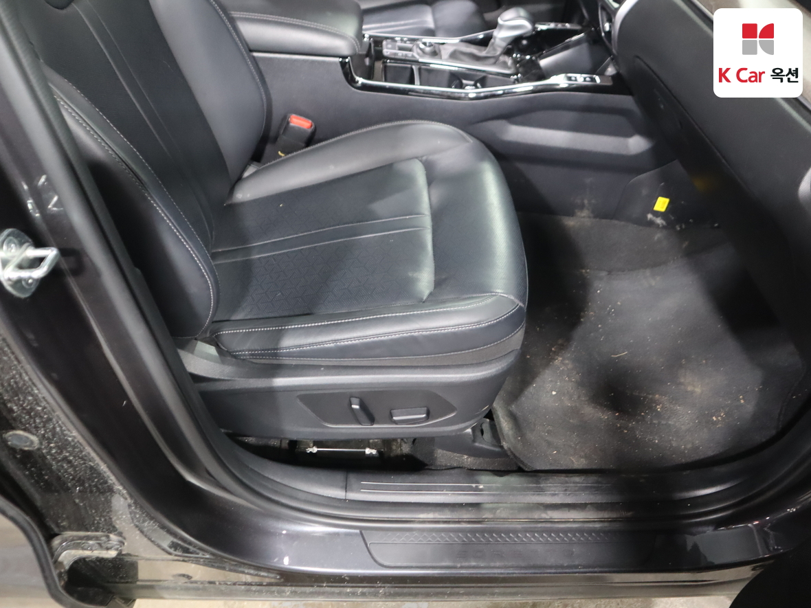 Kia Sorento 2023 - Image 31