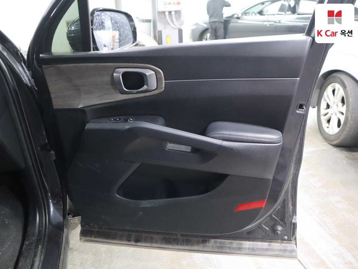 Kia Sorento 2023 - Image 30