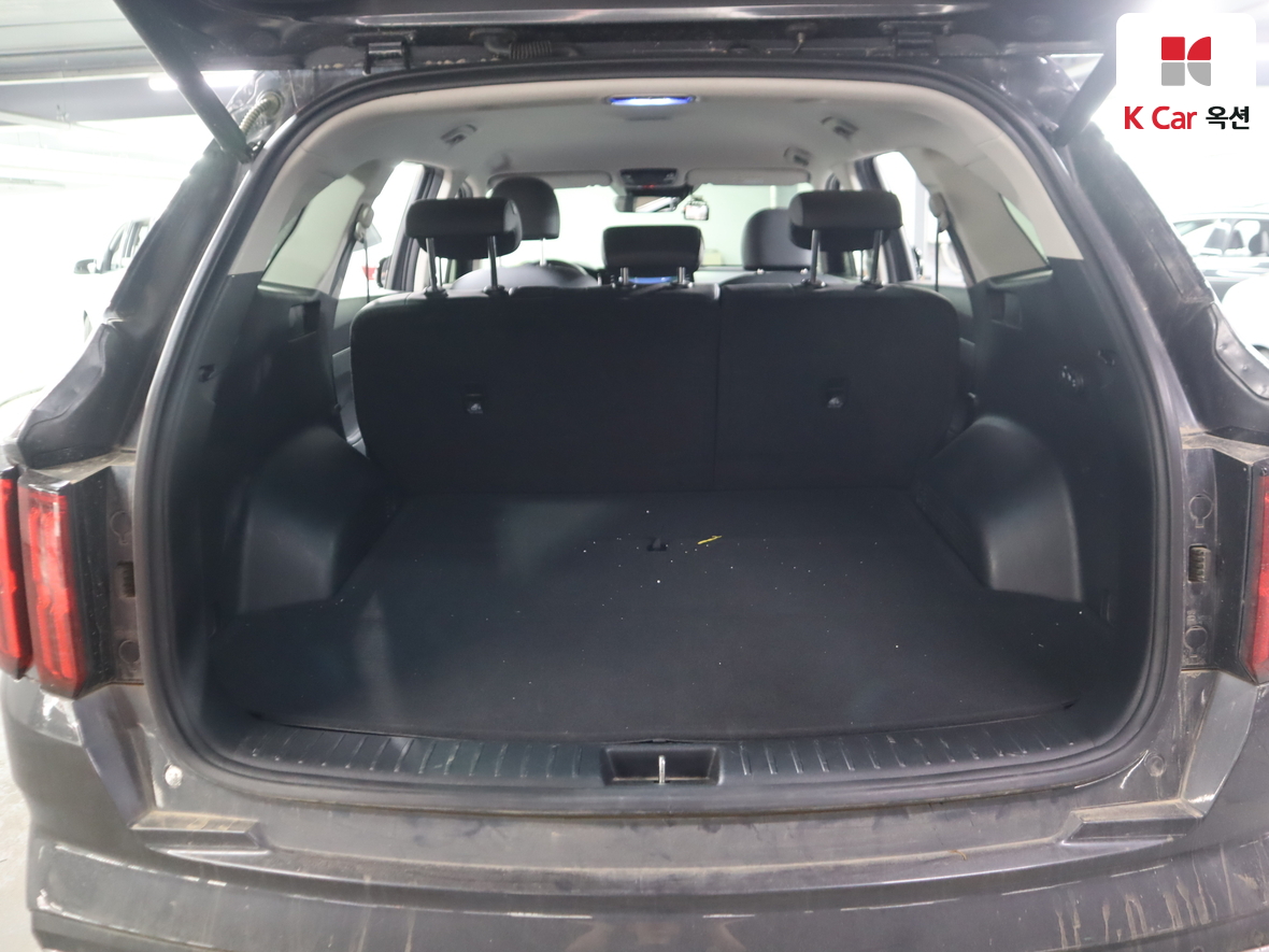Kia Sorento 2023 - Image 25
