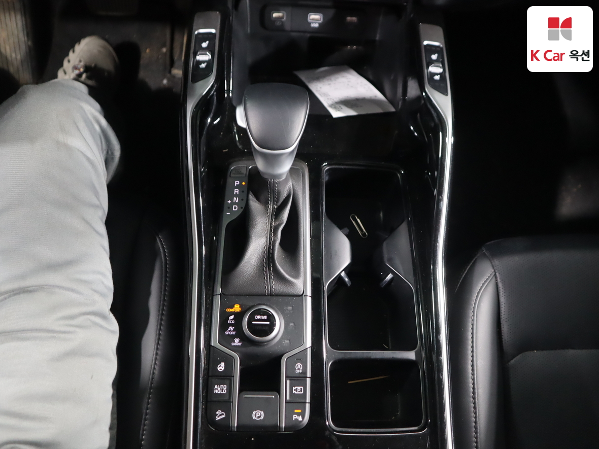 Kia Sorento 2023 - Image 16