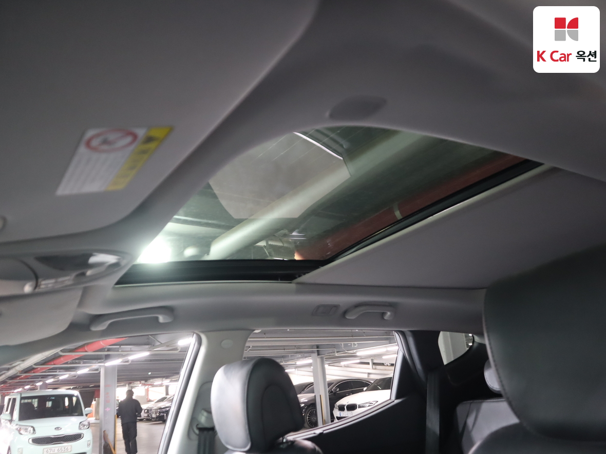 هيونداي سانتافي 2013 - صورة 22