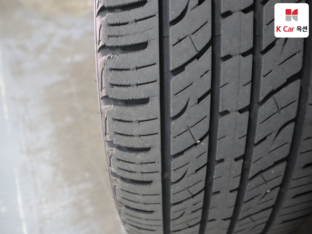 هيونداي سانتافي 2013 - صورة 34