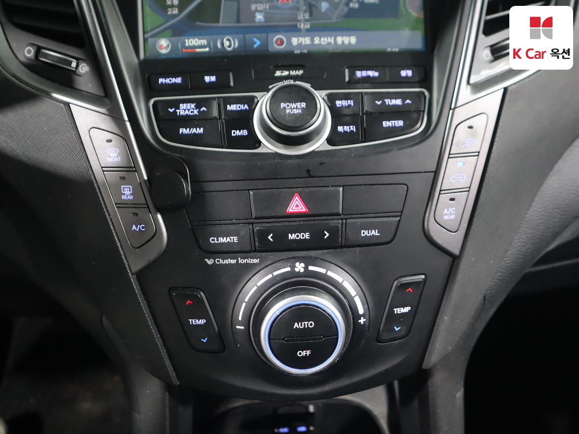 هيونداي سانتافي 2013 - صورة 16