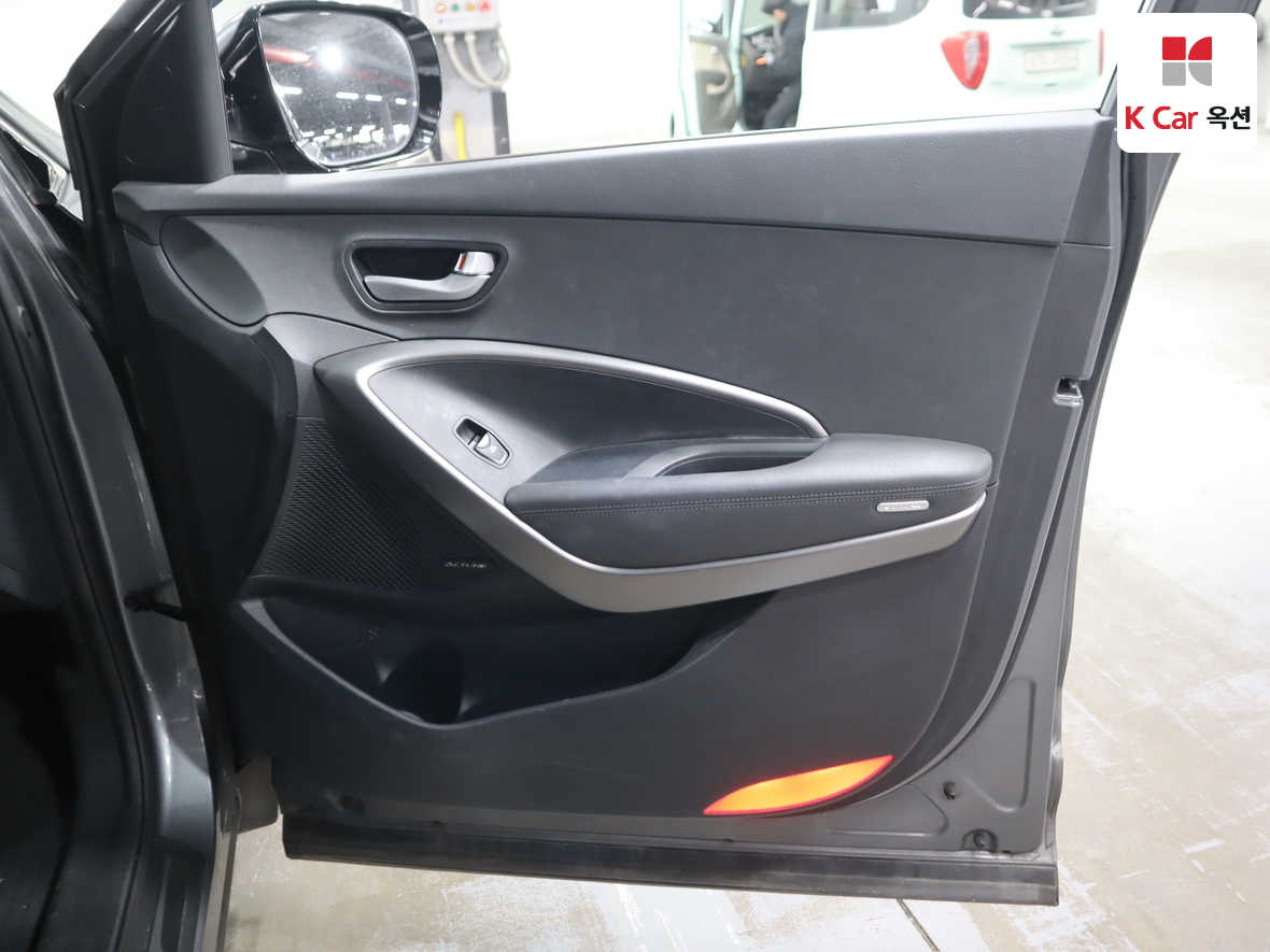 هيونداي سانتافي 2013 - صورة 31