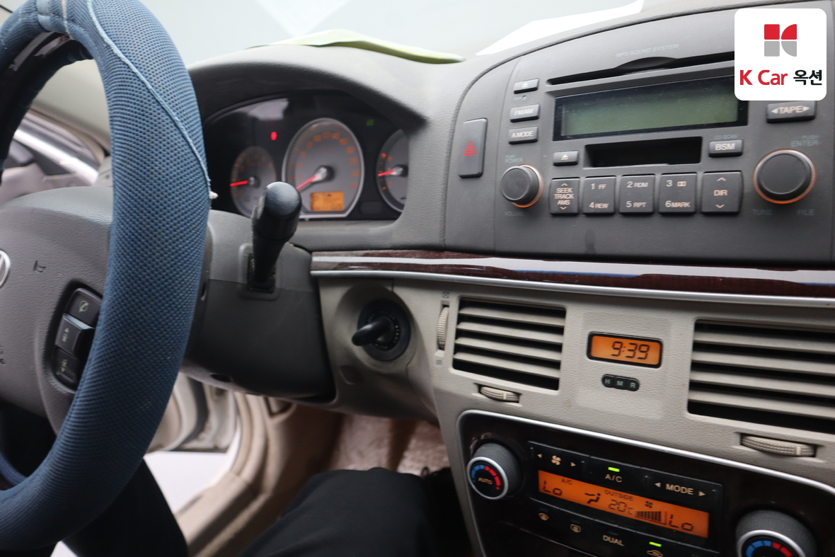 Hyundai Sonata 2007 - Image 11