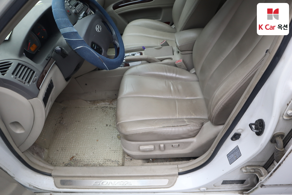 Hyundai Sonata 2007 - Image 18