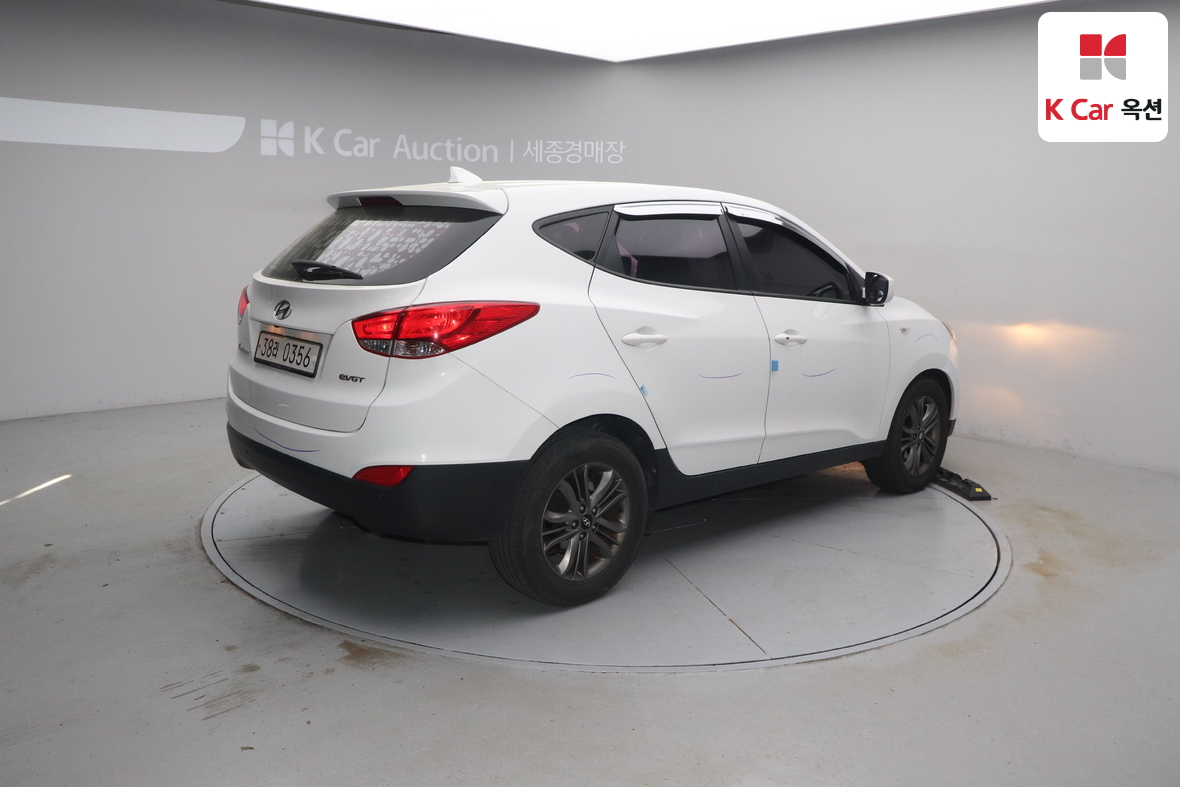 Hyundai Tucson 2015 - Image 2