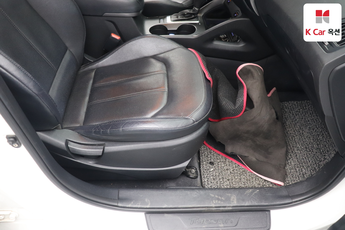 Hyundai Tucson 2015 - Image 28