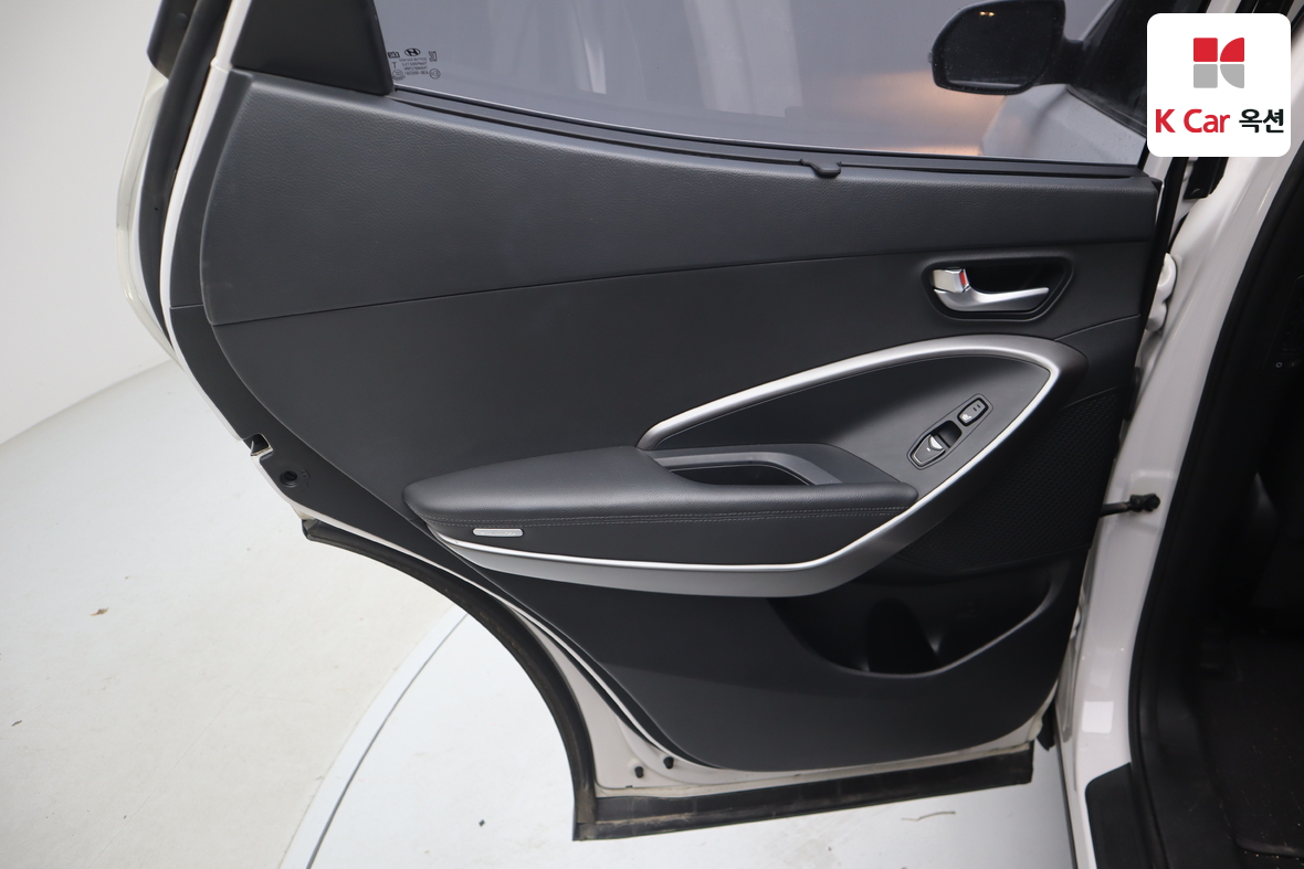 Hyundai Santa Fe 2016 - Image 20