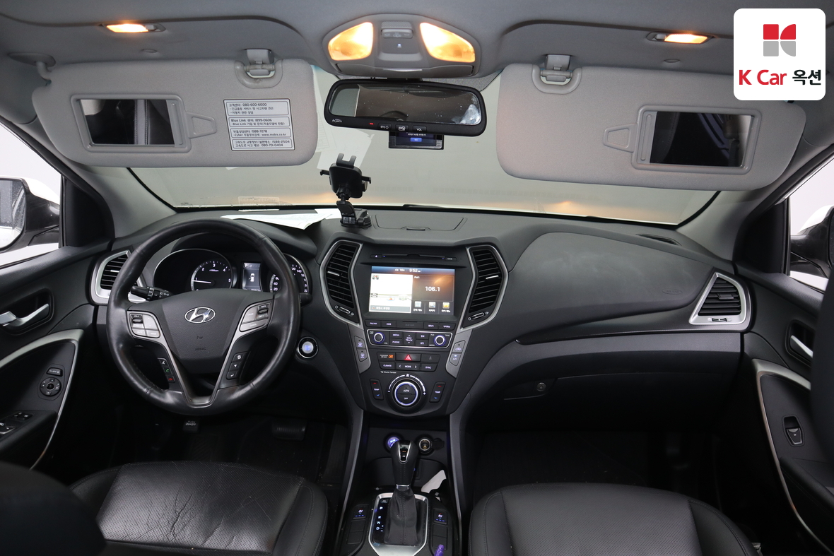 Hyundai Santa Fe 2016 - Image 3