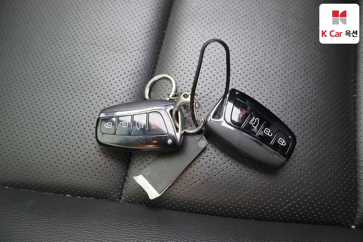 Hyundai Santa Fe 2016 - Image 16