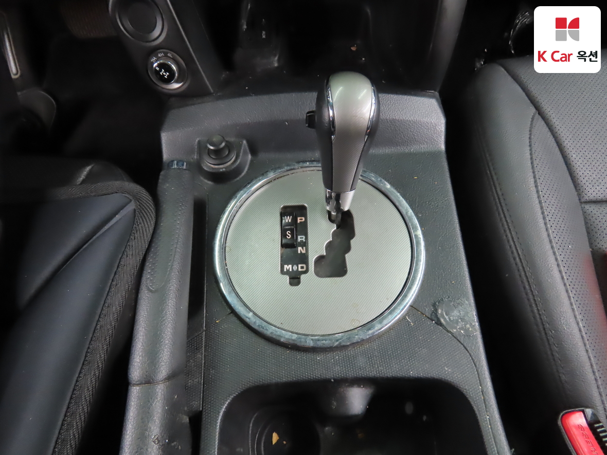 سانج يونج كوراندو سبورت 2017 - صورة 16