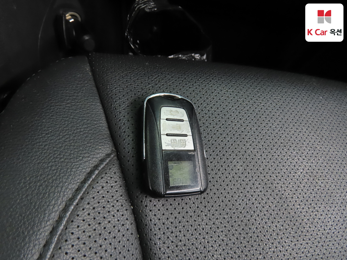 سانج يونج كوراندو سبورت 2017 - صورة 17