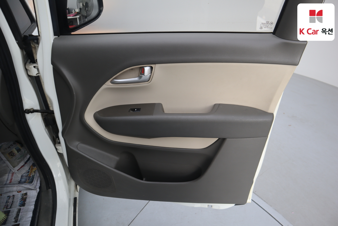 Kia Ray 2012 - Image 30