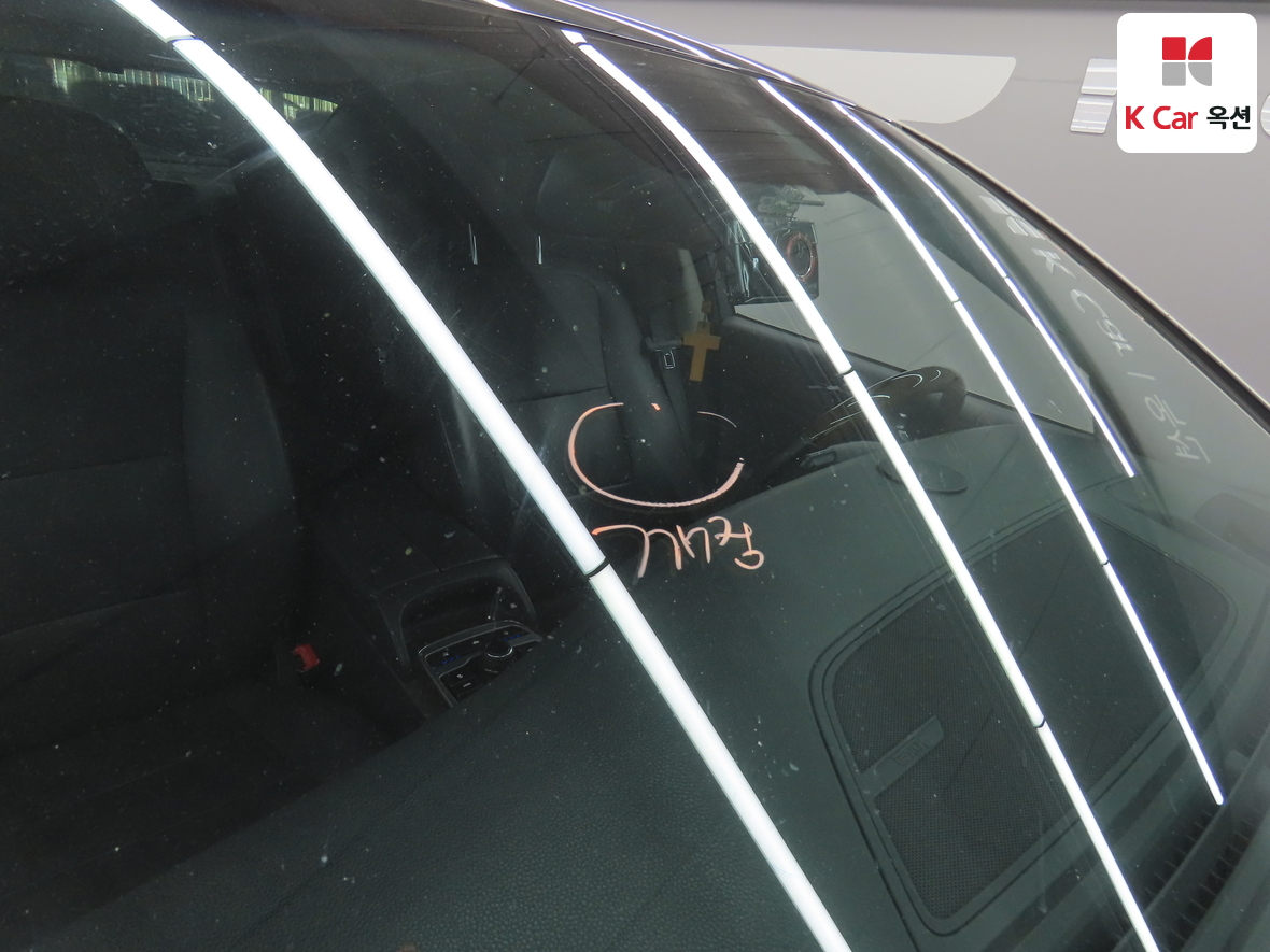 هيونداي إيكوس 2014 - صورة 34