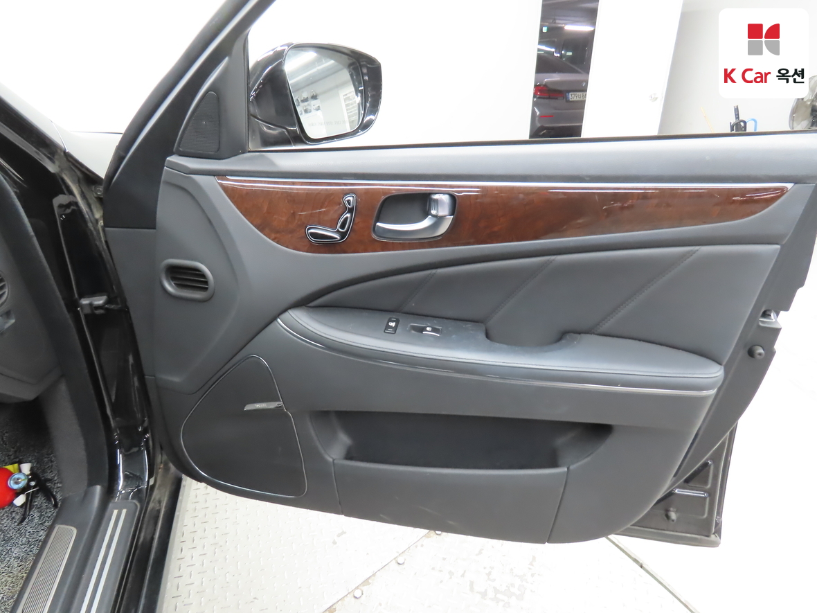 هيونداي إيكوس 2014 - صورة 29