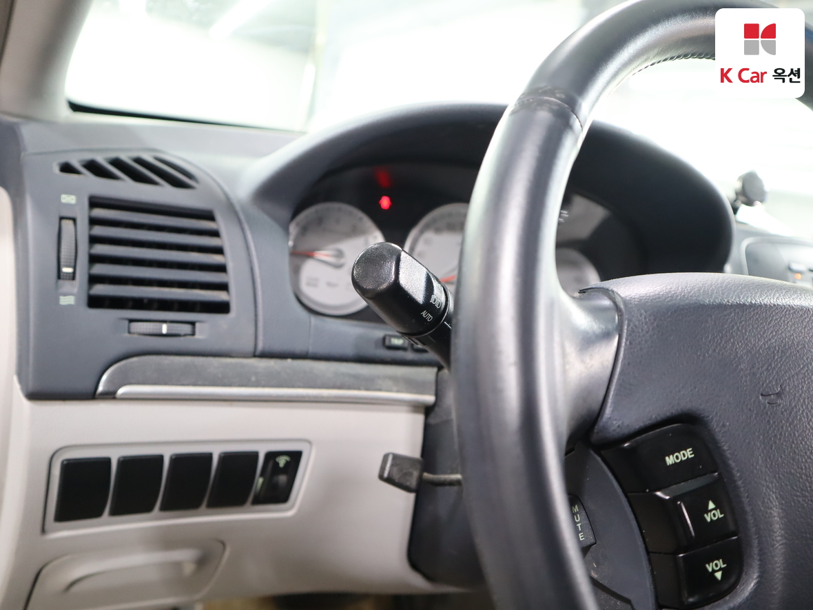 هيونداي سوناتا 2006 - صورة 9