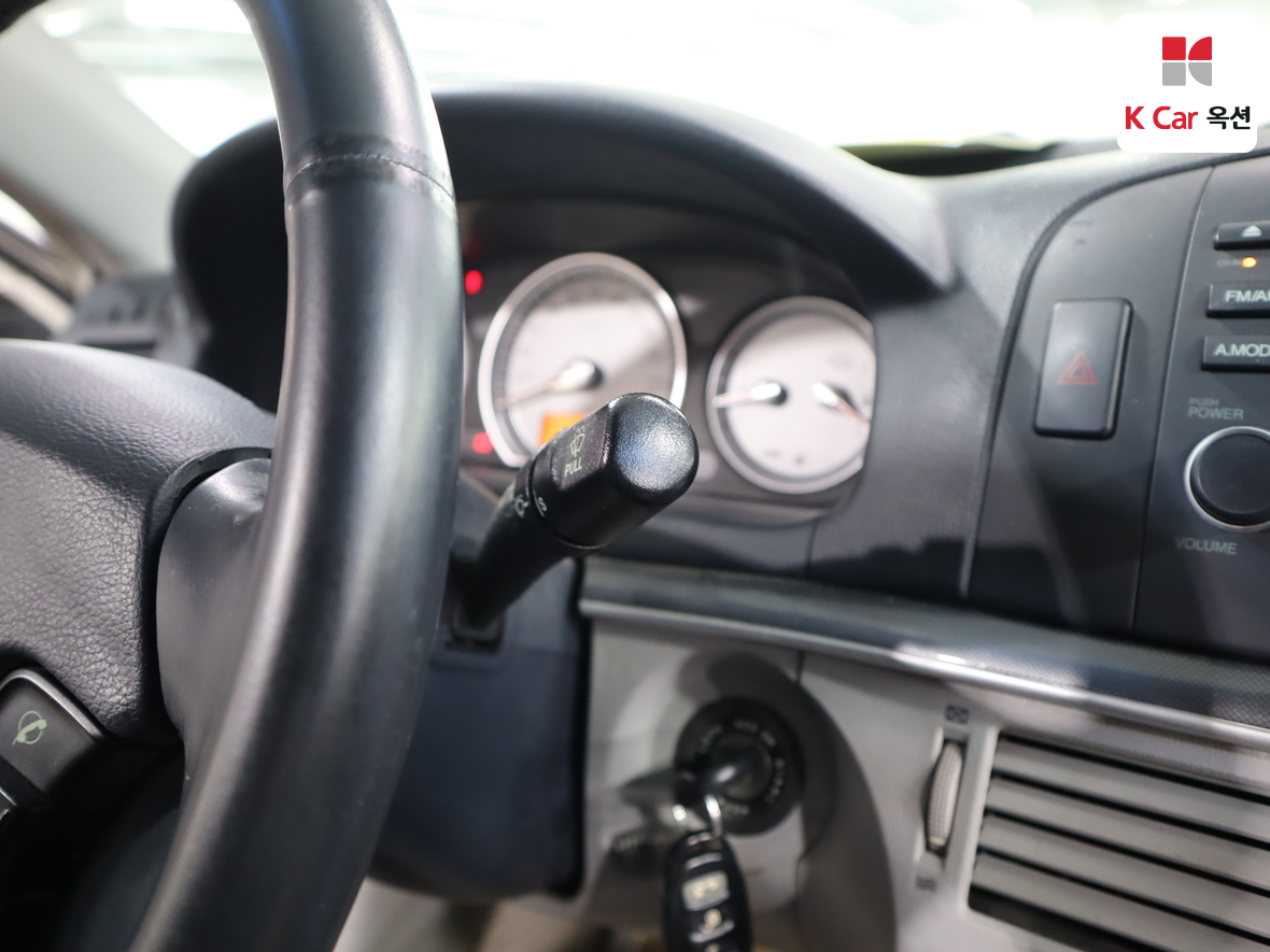 هيونداي سوناتا 2006 - صورة 11