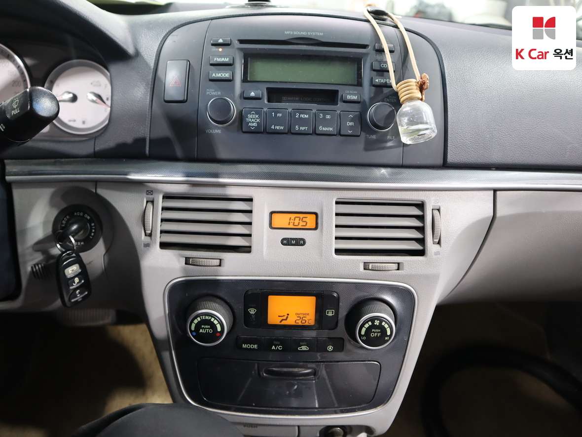 هيونداي سوناتا 2006 - صورة 6