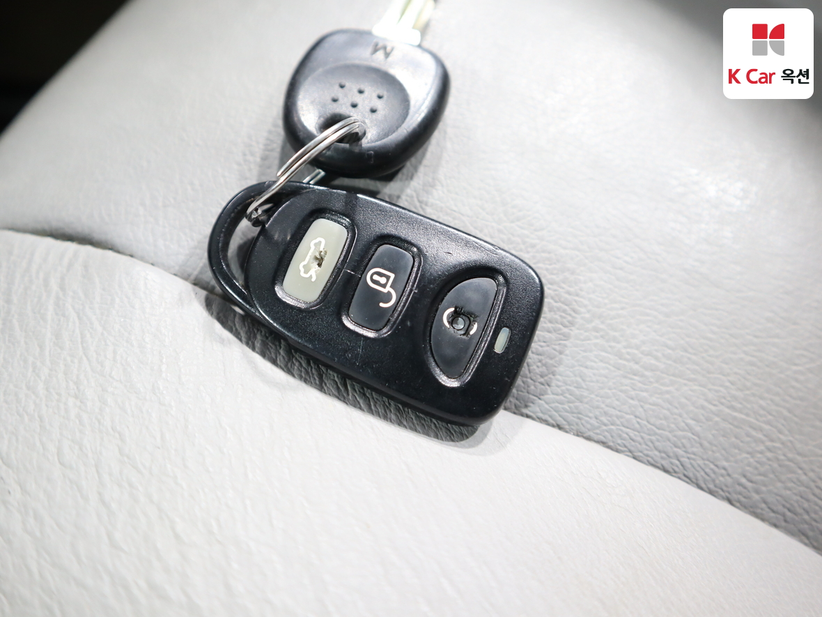 هيونداي سوناتا 2006 - صورة 17