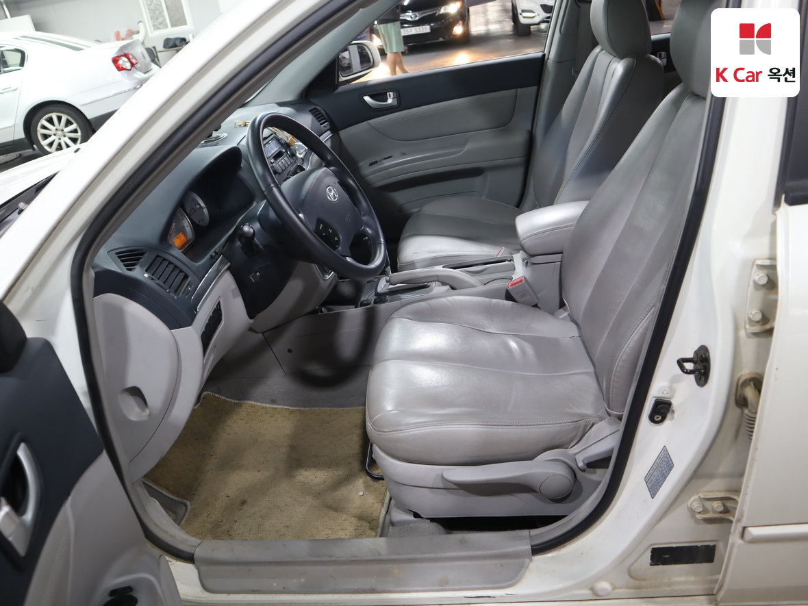 هيونداي سوناتا 2006 - صورة 18