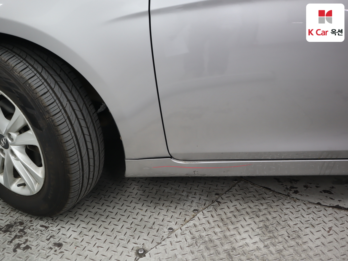 هيونداي سوناتا 2010 - صورة 35