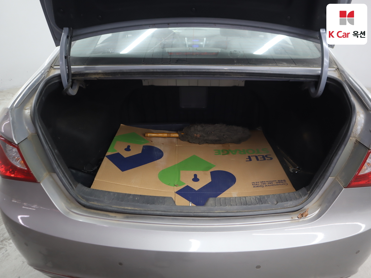 هيونداي سوناتا 2010 - صورة 25