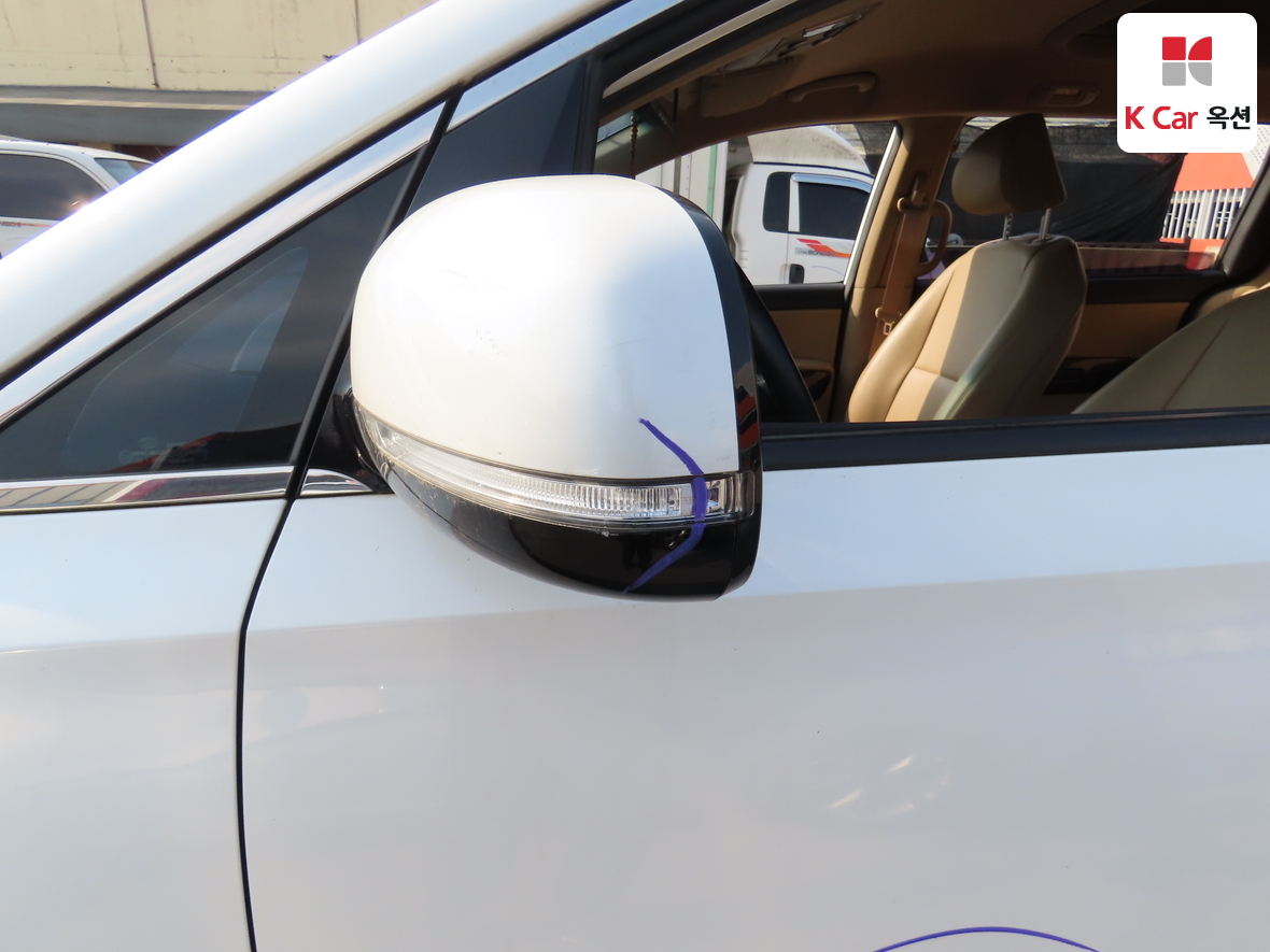 Kia New Carnival 2017 - Image 37