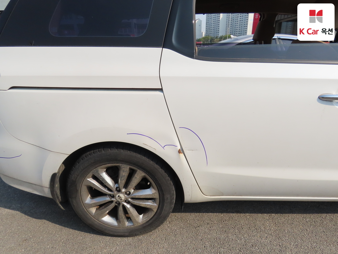 Kia New Carnival 2017 - Image 42