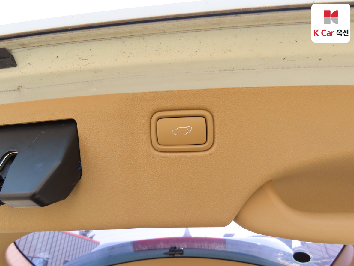 Kia New Carnival 2017 - Image 27